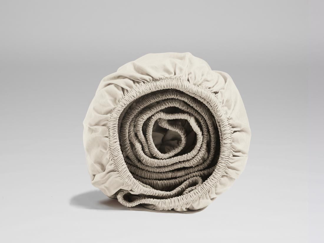 Drap-housse pour surmatelas percale de coton blanc sable